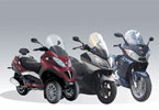 Scooter με μεγάλους χώρους και μικρούς τροχούς