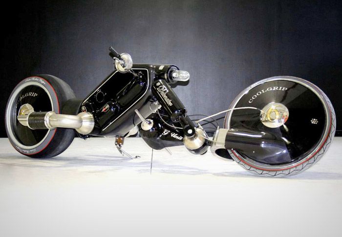 http://www.mototriti.gr/jpg/mtr/390/NEWS/cosmic1.jpg
