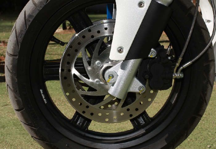 http://www.mototriti.gr/jpg/mtr/390/NEWS/rambla5.jpg