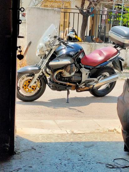 Moto Guzzi Breva 1100 -  2006 - 6 000 EUR Καινούργιες - Μεταχειρισμένες Μοτοσυκλ