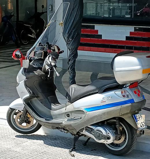 Piaggio X9 500 Evolution -  2004 - 1 999 EUR Καινούργιες - Μεταχειρισμένες Μοτοσ