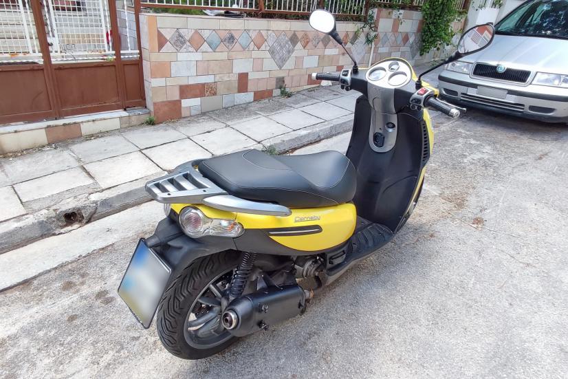Piaggio Carnaby 125 - ES 2008 - 1 200 EUR Καινούργιες - Μεταχειρισμένες Μοτοσυκλ
