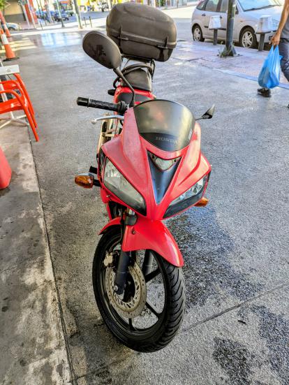 Honda CBR 125R -  2009 - 950 EUR Καινούργιες - Μεταχειρισμένες Μοτοσυκλέτες