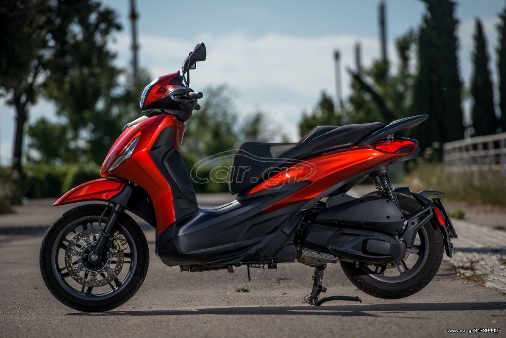 Piaggio Beverly 300 - HPE ABS ASR 2021 - 4 500 EUR Καινούργιες - Μεταχειρισμένες