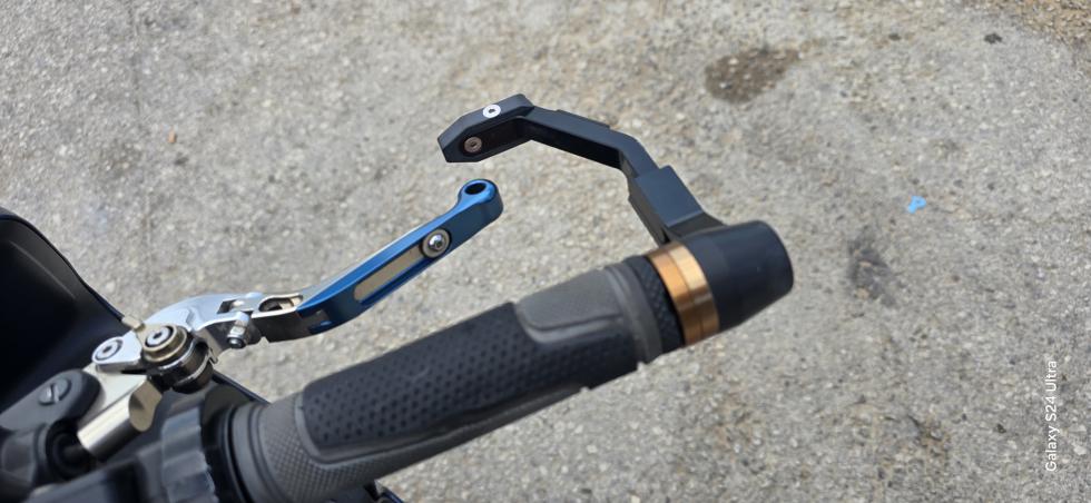 Yamaha FZ1 Fazer -  2007 - 5 000 EUR Καινούργιες - Μεταχειρισμένες Μοτοσυκλέτες