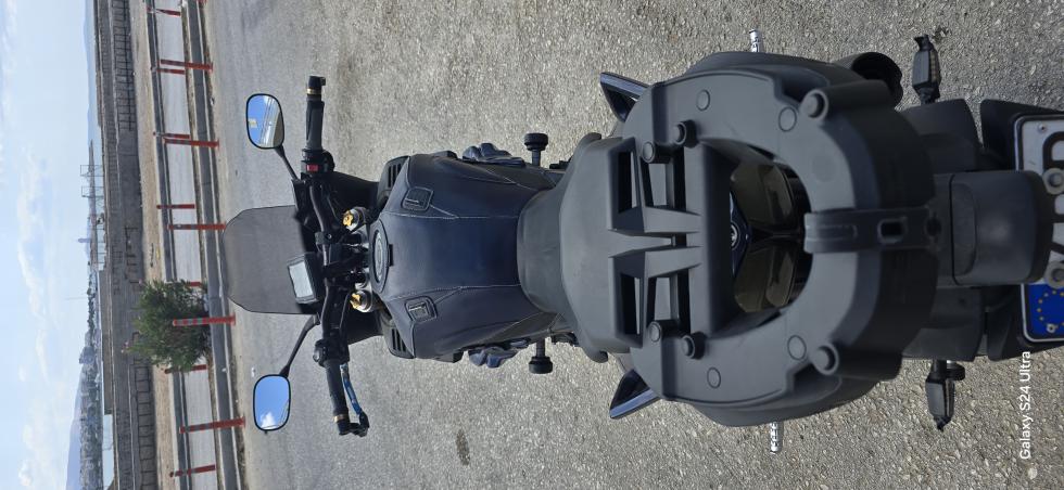 Yamaha FZ1 Fazer -  2007 - 5 000 EUR Καινούργιες - Μεταχειρισμένες Μοτοσυκλέτες