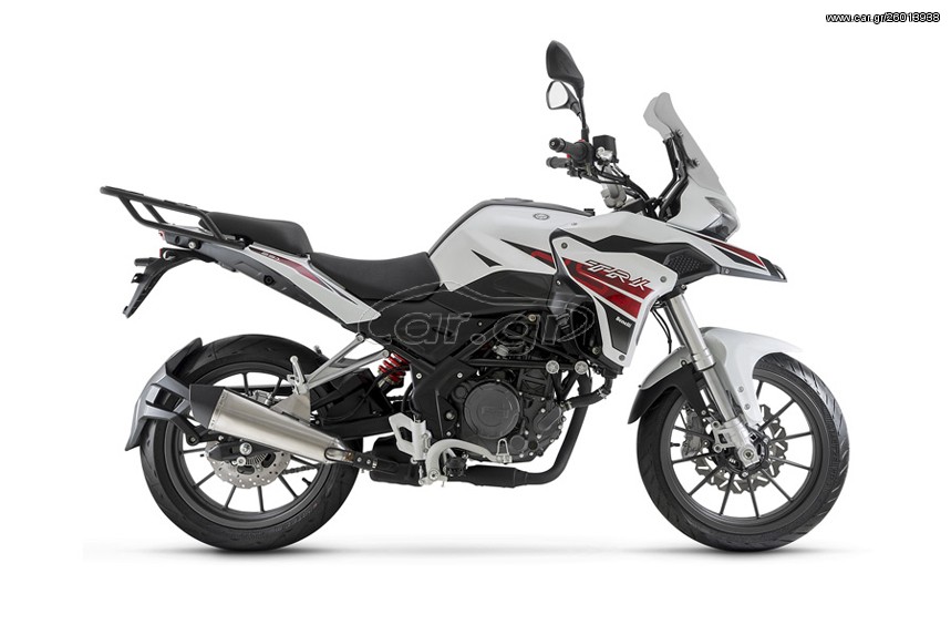 Benelli TRK 251 -  2022 - 4 400 EUR Καινούργιες - Μεταχειρισμένες Μοτοσυκλέτες