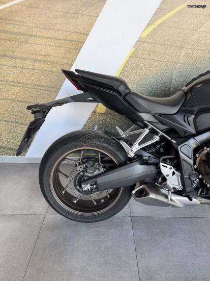 Honda CB 650 - R E-clutch 2025 - 8 900 EUR Καινούργιες - Μεταχειρισμένες Μοτοσυκ