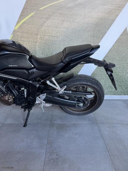 Honda CB 650 - R E-clutch 2025 - 8 900 EUR Καινούργιες - Μεταχειρισμένες Μοτοσυκ