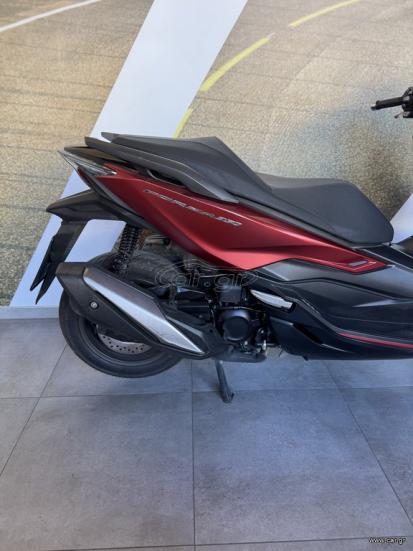Honda Forza 350 - ABS 2023 - 4 800 EUR Καινούργιες - Μεταχειρισμένες Μοτοσυκλέτε