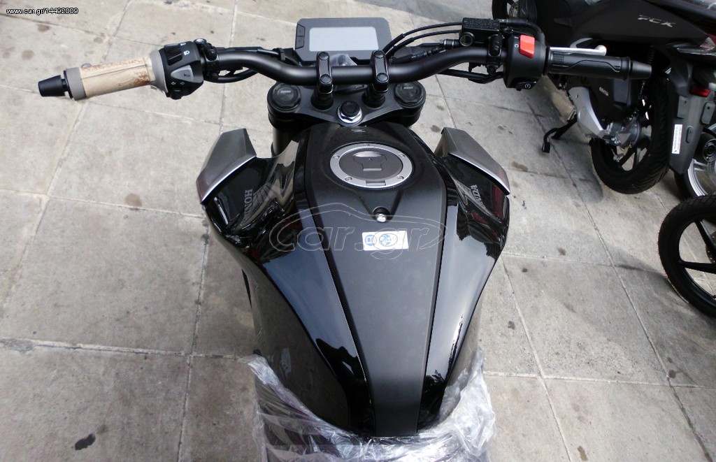 Honda CB 125 -  2018 - 5 090 EUR Καινούργιες - Μεταχειρισμένες Μοτοσυκλέτες