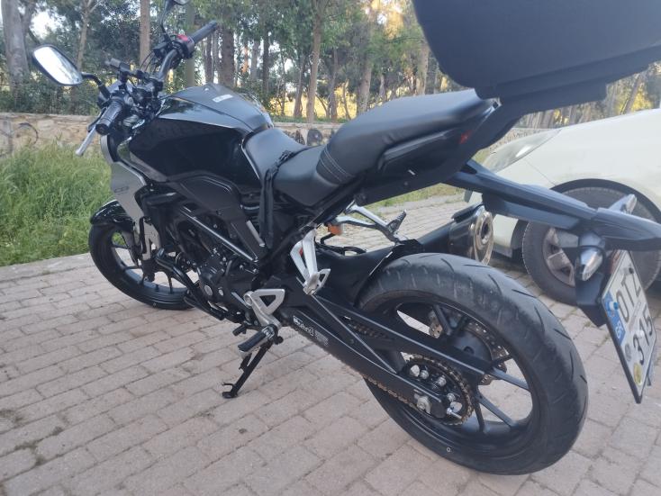 Honda CB 300 -  2020 - 4 100 EUR Καινούργιες - Μεταχειρισμένες Μοτοσυκλέτες