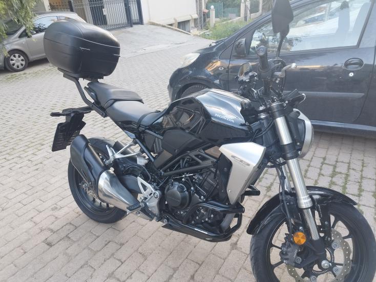 Honda CB 300 -  2020 - 4 100 EUR Καινούργιες - Μεταχειρισμένες Μοτοσυκλέτες
