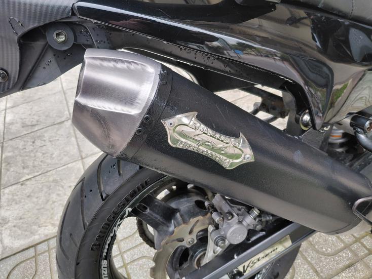 Suzuki DL 650 V-STROM - Dl 2005 - 3 900 EUR Καινούργιες - Μεταχειρισμένες Μοτοσυ