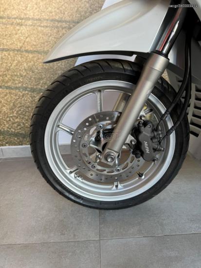 Honda SH 300 -  2016 - 2 600 EUR Καινούργιες - Μεταχειρισμένες Μοτοσυκλέτες