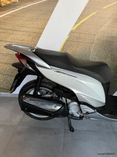 Honda SH 300 -  2016 - 2 600 EUR Καινούργιες - Μεταχειρισμένες Μοτοσυκλέτες