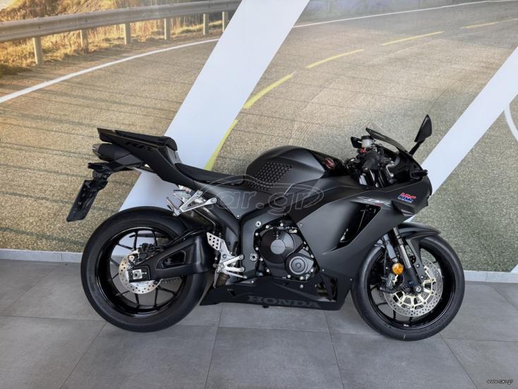 Honda CBR 600RR - CBR600RR 2025 - 11 200 EUR Καινούργιες - Μεταχειρισμένες Μοτοσ