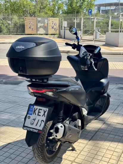 Honda PCX 125 -  2025 - 2 950 EUR Καινούργιες - Μεταχειρισμένες Μοτοσυκλέτες