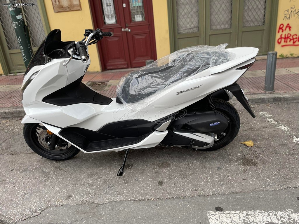 Honda PCX 125 -  2022 - 3 380 EUR Καινούργιες - Μεταχειρισμένες Μοτοσυκλέτες