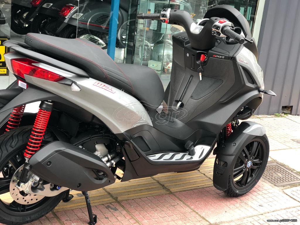 Piaggio MP3 300 LT -  2022 - 6 990 EUR Καινούργιες - Μεταχειρισμένες Μοτοσυκλέτε