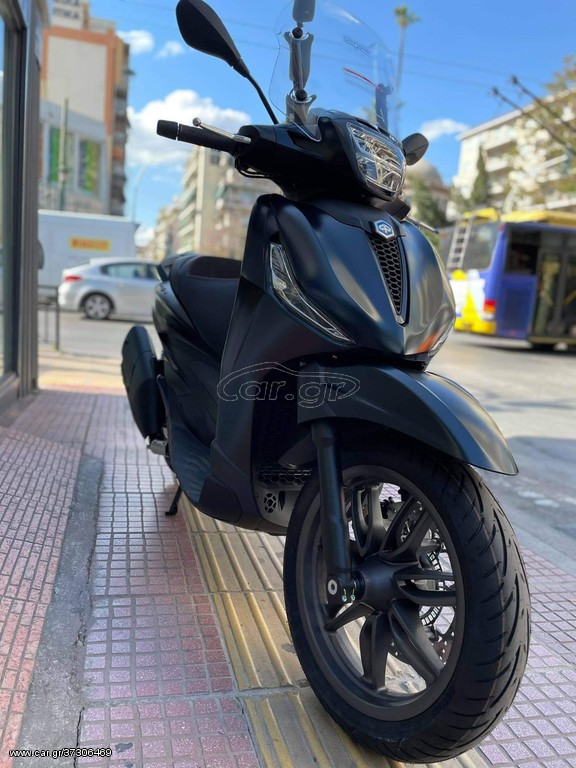 Piaggio Beverly 400 -  2022 - 6 090 EUR Καινούργιες - Μεταχειρισμένες Μοτοσυκλέτ