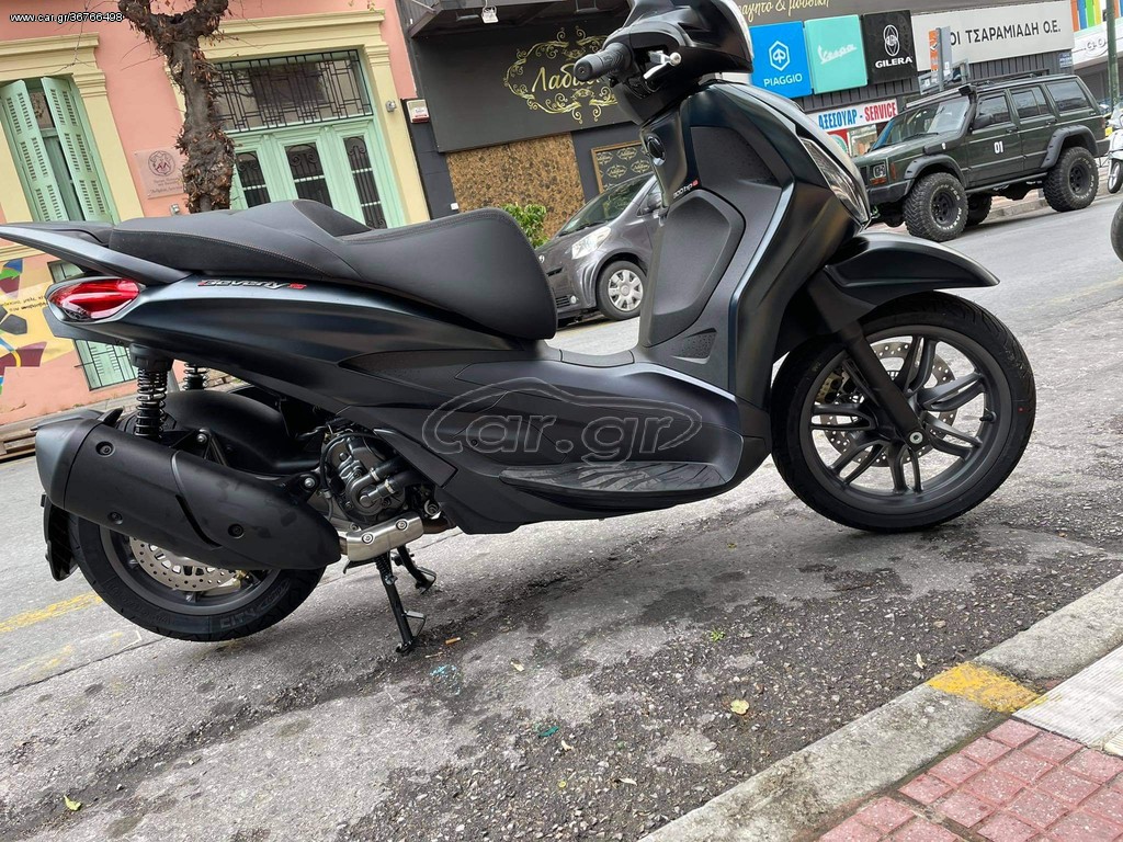 Piaggio Beverly 300 -  2022 - 4 990 EUR Καινούργιες - Μεταχειρισμένες Μοτοσυκλέτ