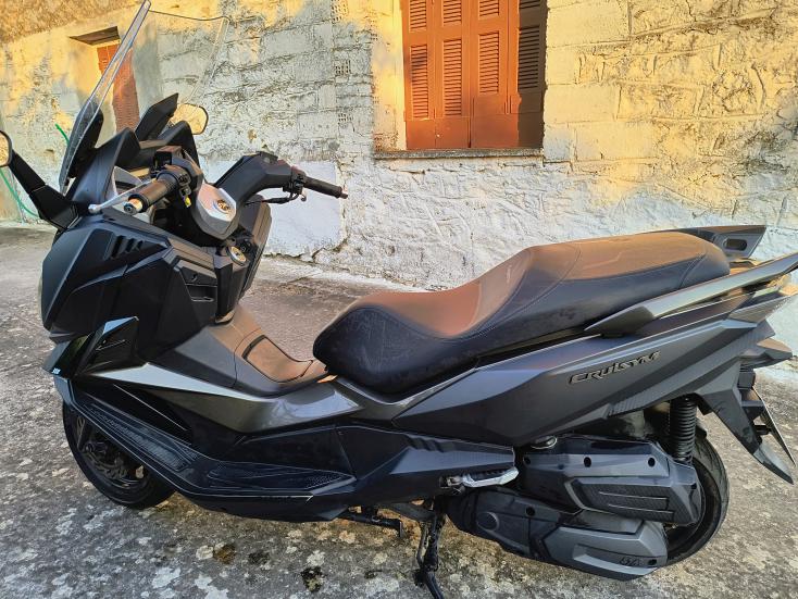 Sym Cruisym 300 -  2018 - 3 200 EUR Καινούργιες - Μεταχειρισμένες Μοτοσυκλέτες