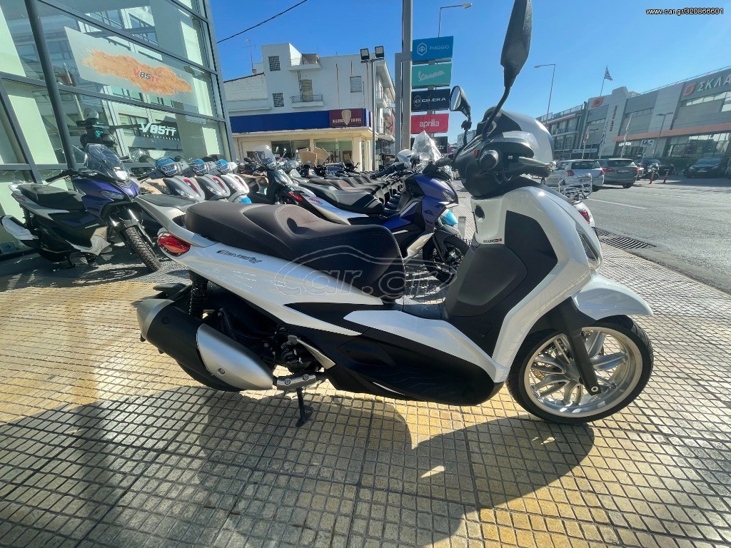 Piaggio Beverly 300 -  2021 - 4 500 EUR Καινούργιες - Μεταχειρισμένες Μοτοσυκλέτ