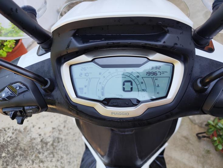 Piaggio Beverly 400 - 400e 2023 - 4 800 EUR Καινούργιες - Μεταχειρισμένες Μοτοσυ