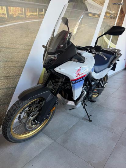Honda Transalp - 750 XL  Special color 2025 - 9 900 EUR Καινούργιες - Μεταχειρισ