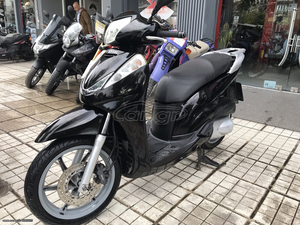 Honda SH 300i -  2008 - 2 195 EUR Καινούργιες - Μεταχειρισμένες Μοτοσυκλέτες