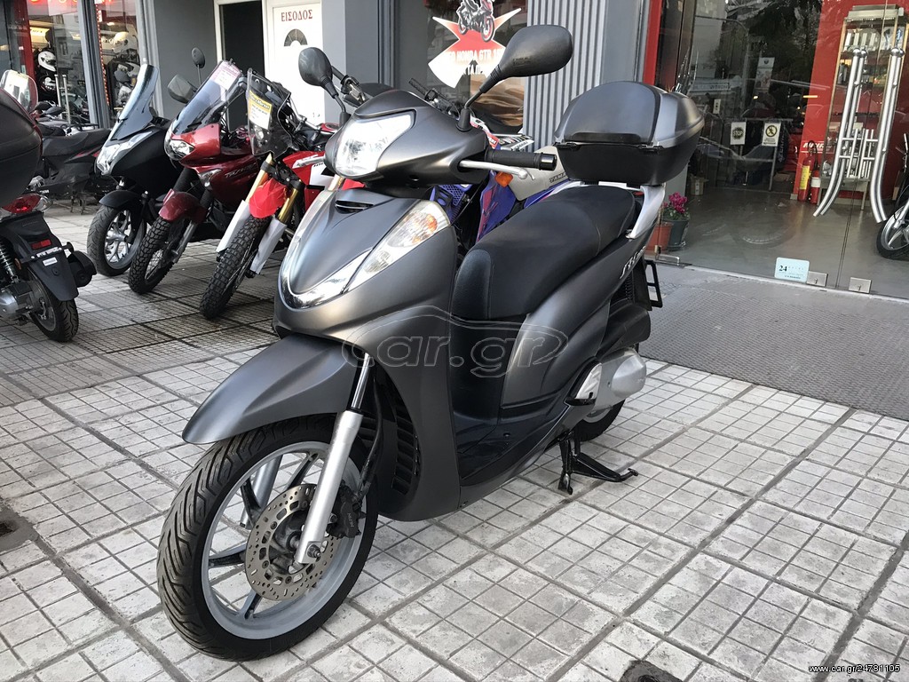 Honda SH 300i -  2011 - 2 695 EUR Καινούργιες - Μεταχειρισμένες Μοτοσυκλέτες