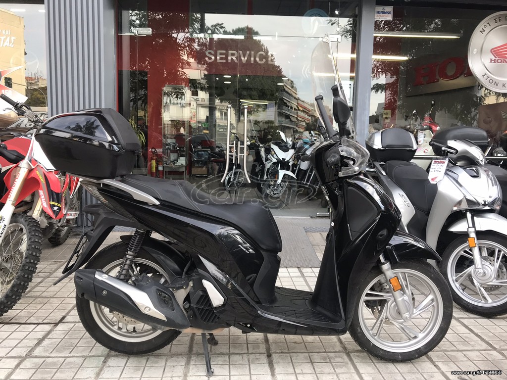 Honda SH 150i -  2017 - 3 295 EUR Καινούργιες - Μεταχειρισμένες Μοτοσυκλέτες