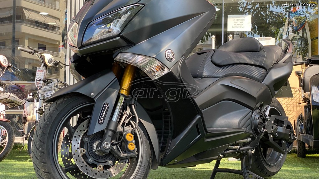 Yamaha T-Max 530 -  2015 - 8 495 EUR Καινούργιες - Μεταχειρισμένες Μοτοσυκλέτες