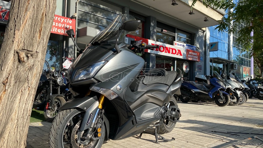 Yamaha T-Max 530 -  2015 - 8 495 EUR Καινούργιες - Μεταχειρισμένες Μοτοσυκλέτες