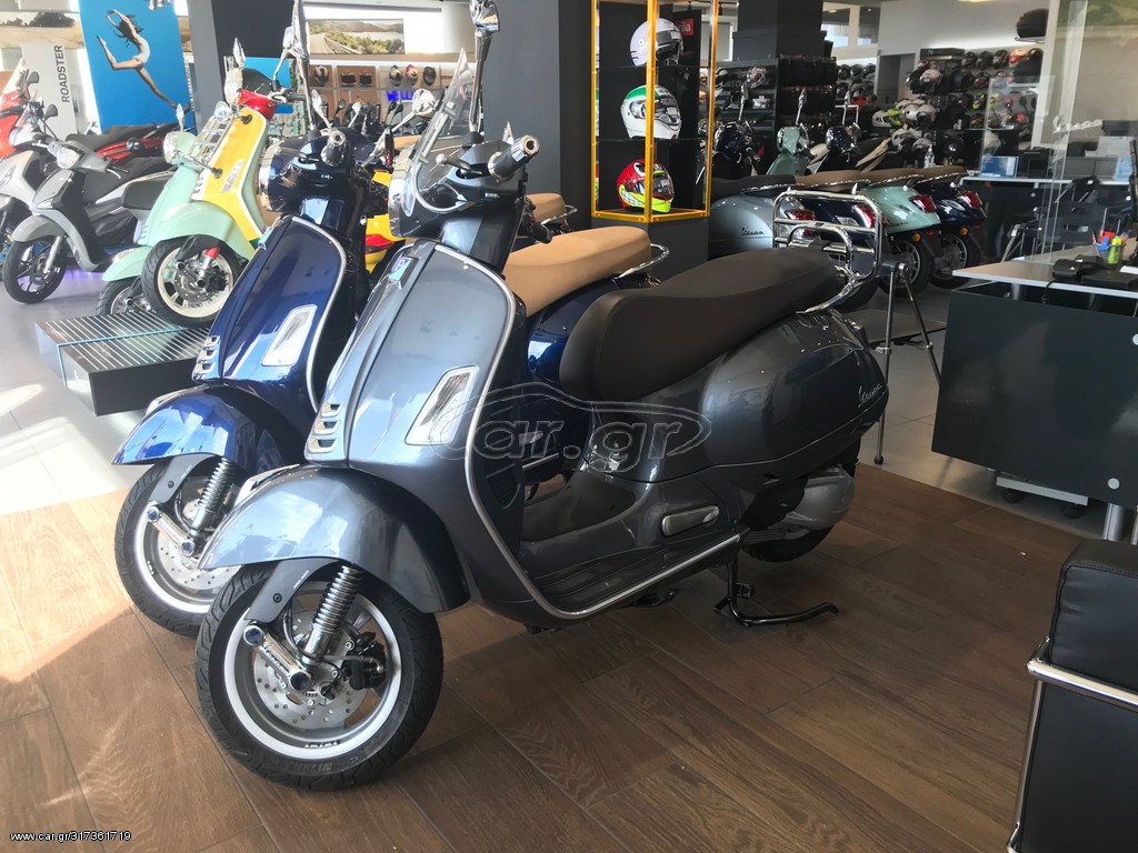 Vespa GTS 300 -  2022 - 5 160 EUR Καινούργιες - Μεταχειρισμένες Μοτοσυκλέτες