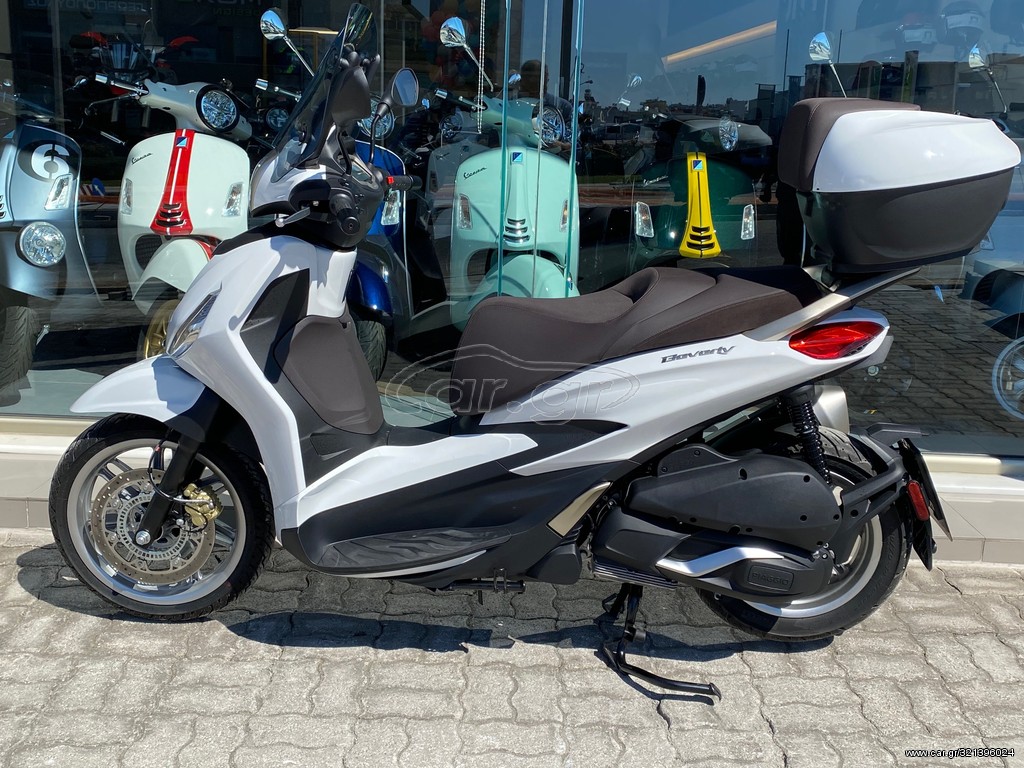 Piaggio Beverly 300 -  2021 - 4 450 EUR Καινούργιες - Μεταχειρισμένες Μοτοσυκλέτ