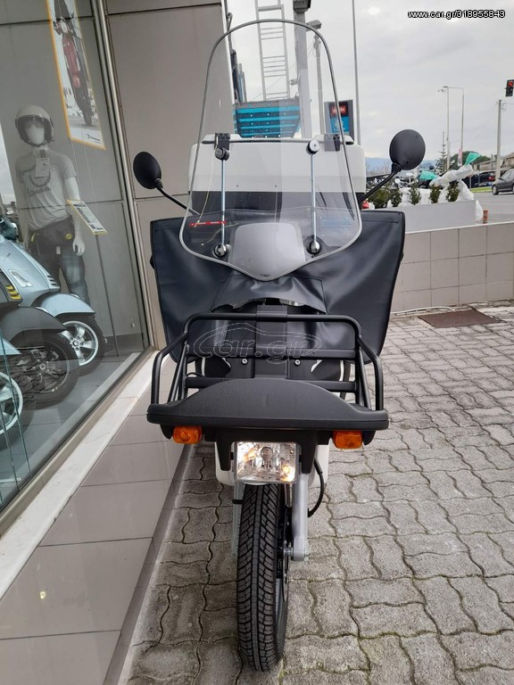 Piaggio  -  2021 - 5 700 EUR Καινούργιες - Μεταχειρισμένες Μοτοσυκλέτες