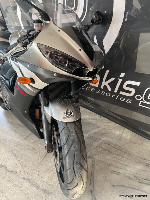 Yamaha YZF-R6 -  2003 - 2 490 EUR Καινούργιες - Μεταχειρισμένες Μοτοσυκλέτες