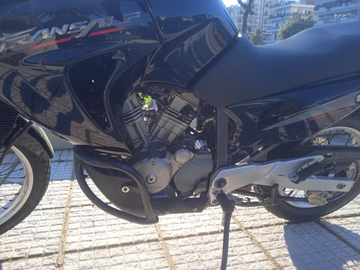 Honda Transalp 650 -  2004 - 2 400 EUR Καινούργιες - Μεταχειρισμένες Μοτοσυκλέτε