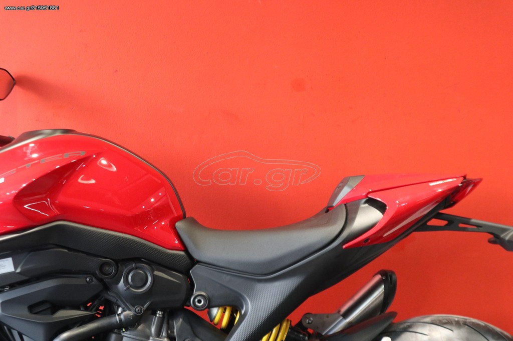 Ducati Monster - Red 2023 - 14 000 EUR Καινούργιες - Μεταχειρισμένες Μοτοσυκλέτε
