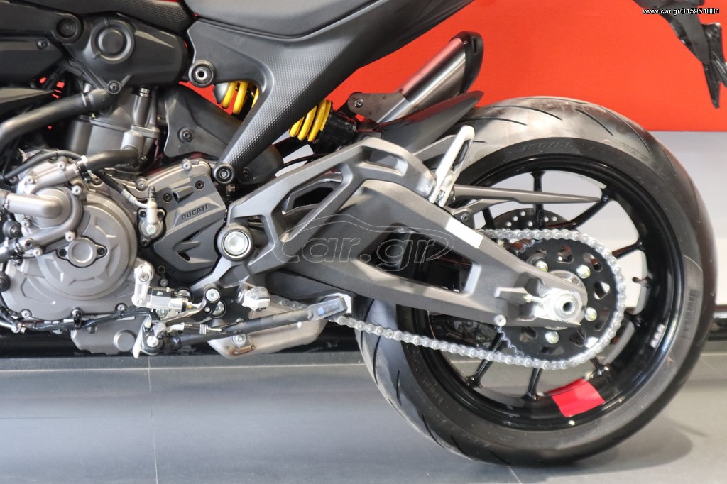 Ducati Monster - Red 2023 - 14 000 EUR Καινούργιες - Μεταχειρισμένες Μοτοσυκλέτε