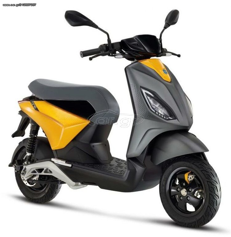 Piaggio  -  2021 - 3 390 EUR Καινούργιες - Μεταχειρισμένες Μοτοσυκλέτες