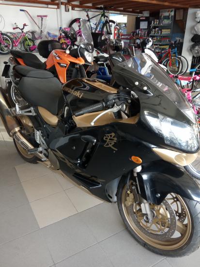 Kawasaki ZX-12 R - ΖΧ1200 Ρ 2004 - 3 000 EUR Καινούργιες - Μεταχειρισμένες Μοτοσ