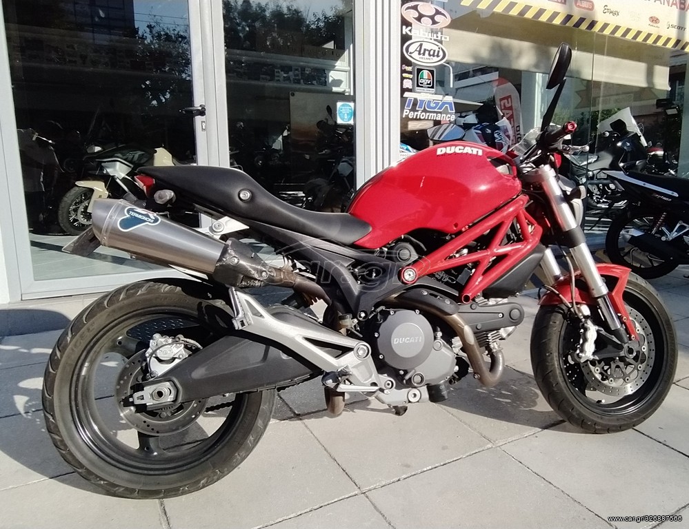 Ducati Monster 696 -  2009 - 5 500 EUR Καινούργιες - Μεταχειρισμένες Μοτοσυκλέτε