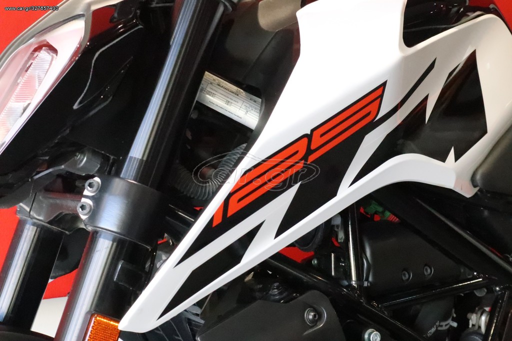 KTM 125 Duke -  2021 - 4 700 EUR Καινούργιες - Μεταχειρισμένες Μοτοσυκλέτες