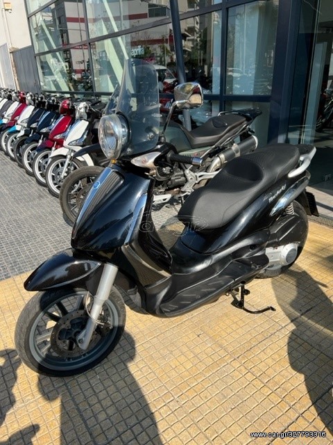 Piaggio Beverly 300i Tourer -  2010 - 2 000 EUR Καινούργιες - Μεταχειρισμένες Μο