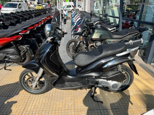 Piaggio Beverly 300i Tourer -  2010 - 2 000 EUR Καινούργιες - Μεταχειρισμένες Μο