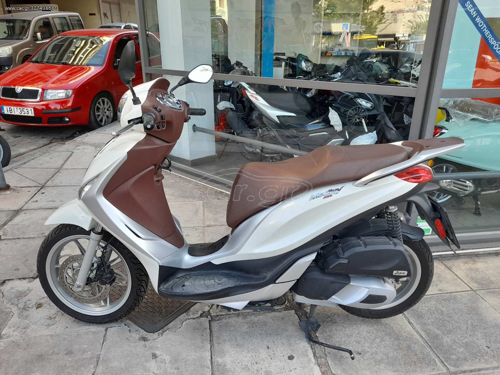 Piaggio Medley 150 -  2016 - 2 300 EUR Καινούργιες - Μεταχειρισμένες Μοτοσυκλέτε