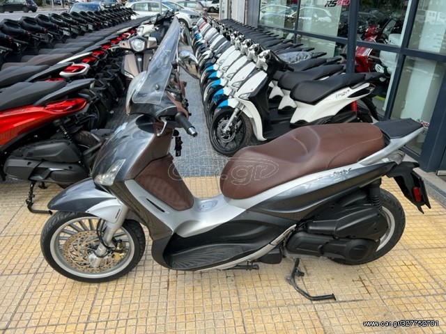 Piaggio Beverly 300i -  2017 - 3 500 EUR Καινούργιες - Μεταχειρισμένες Μοτοσυκλέ